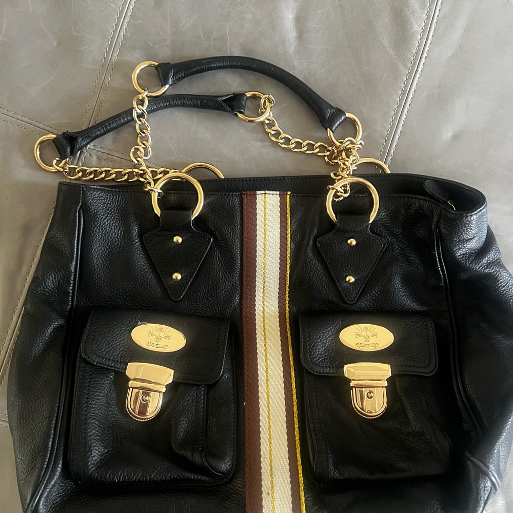 Luxurious Black Leather Shoulder Bag with Gold Details